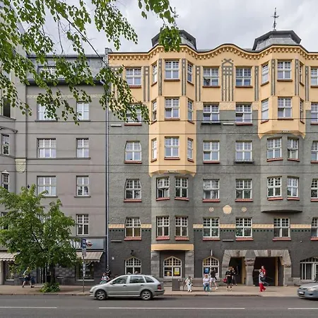 Center Studio Hideaway By Innorental Dzīvoklis Riga